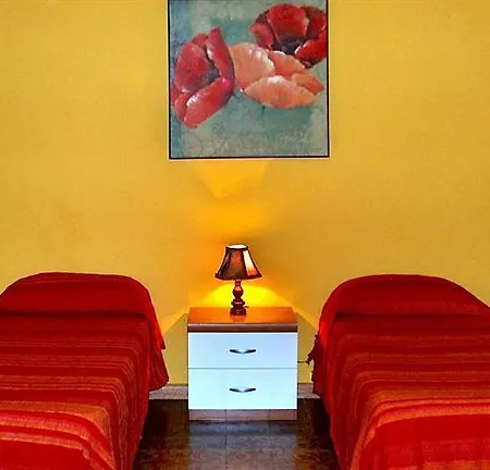 Casa de hóspedes Holland International